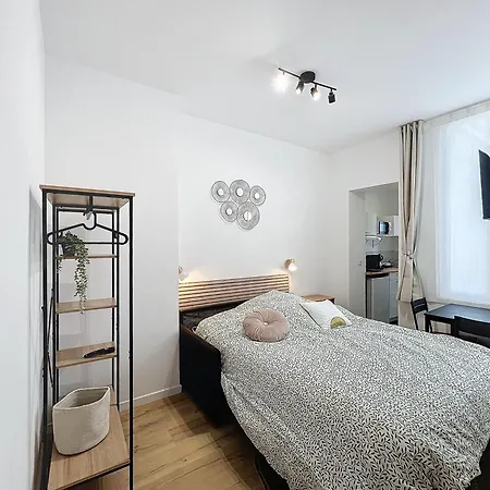 Studios - 1 Min Gare Chatellerault - Entree Autonome - Exterior photo