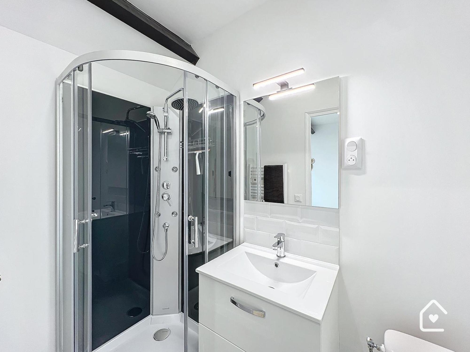- 1 Min Gare - Entree Autonome - Appartement Châtellerault