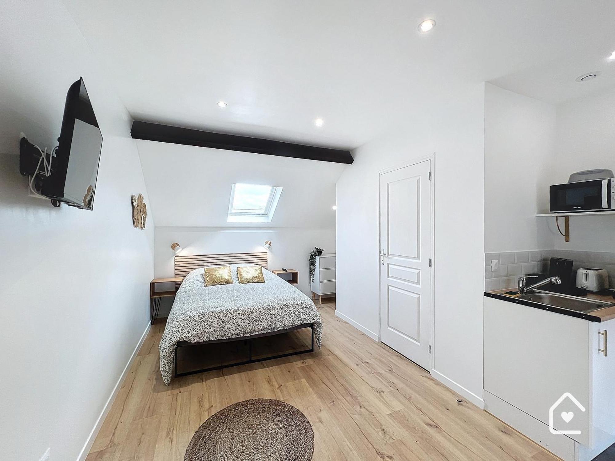 Apartment - 1 Min Gare - Entree Autonome -